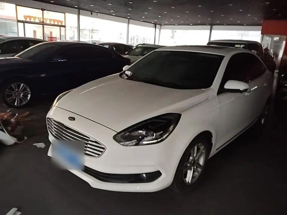 Ford Escort 2019 Revised Version 1.5L Automatic Enjoyment Type China VI Standard — миниатюра 1