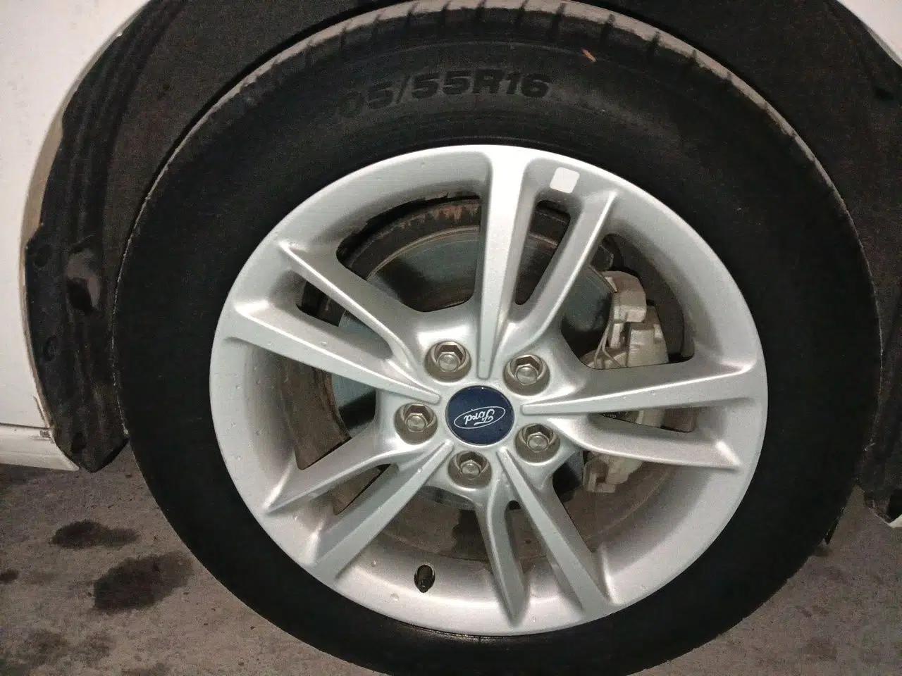 Ford Escort 2019 Revised Version 1.5L Automatic Enjoyment Type China VI Standard — миниатюра 8