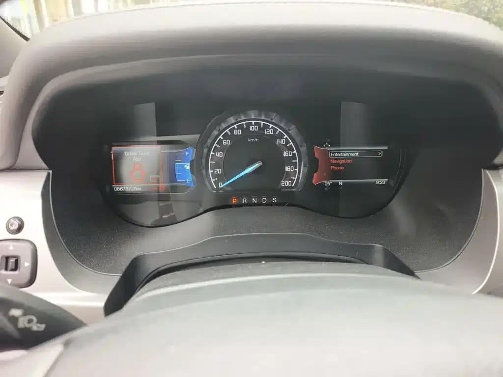 2017 Ford Everest 2.0T Gasoline Automatic 4WD Luxury Edition 5-Seater — миниатюра 7