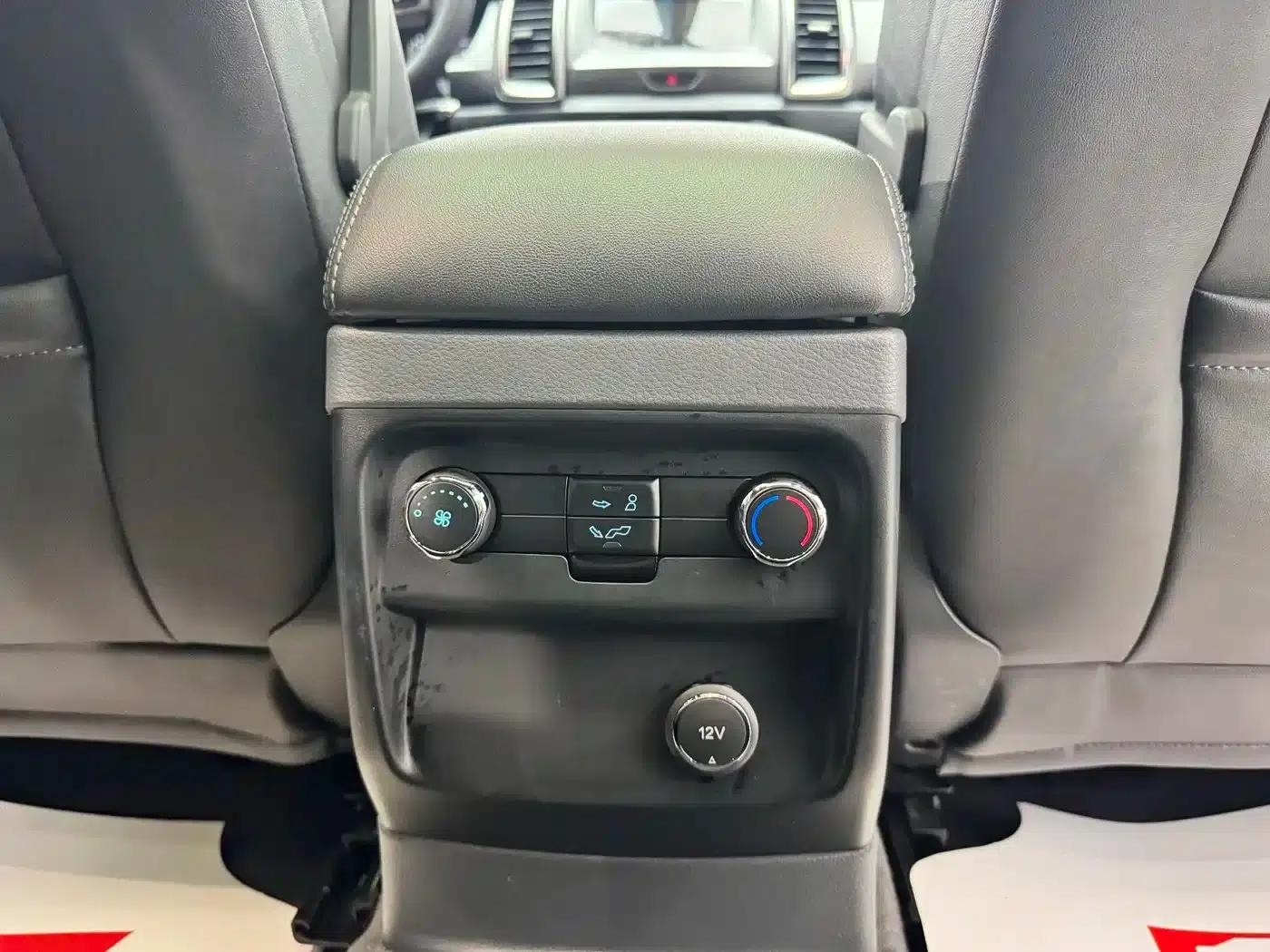 2017 Ford Everest 2.0T Gasoline Automatic 4WD Elite Edition (5-seater) — миниатюра 19