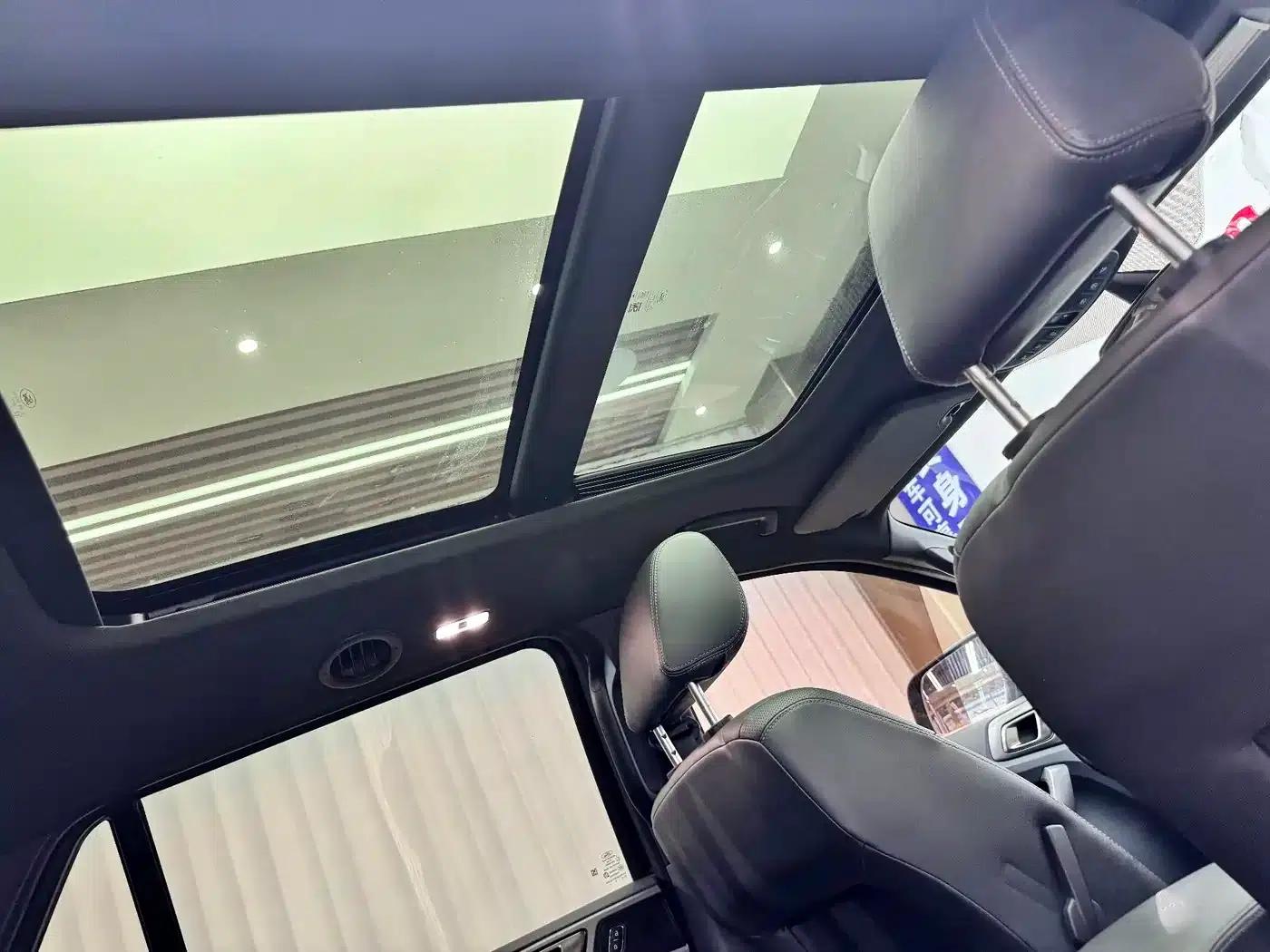 2017 Ford Everest 2.0T Gasoline Automatic 4WD Elite Edition (5-seater) — миниатюра 20