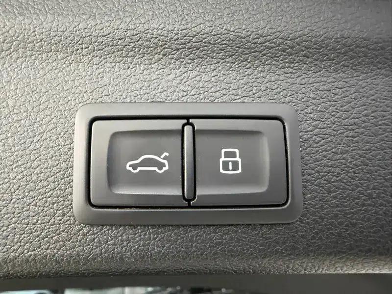 Audi Q3 2022 35 TFSI Fashion Dynamic Edition — миниатюра 6