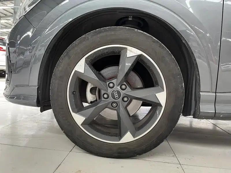 Audi Q3 2021 35 TFSI Enjoy Life Edition — миниатюра 9