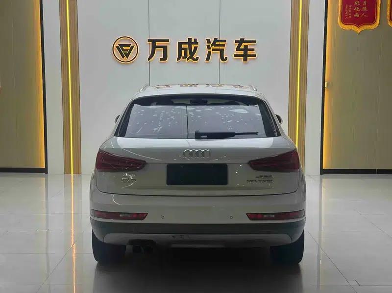 Audi Q3 2018 30th Anniversary Edition 30 TFSI Fashion Model — миниатюра 5