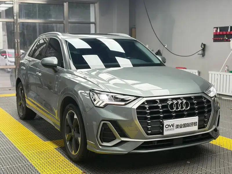 Audi Q3 2023 35 TFSI Progressive Dynamic (1.5T) — миниатюра 3