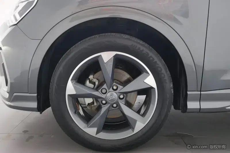 Audi Q3 2019 35 TFSI Fashion Dynamic Edition — миниатюра 11