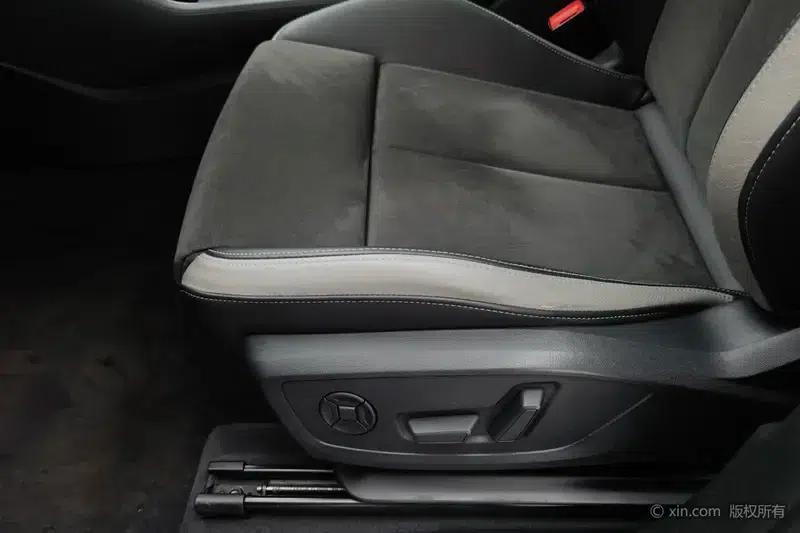Audi Q3 2019 35 TFSI Fashion Dynamic Edition — миниатюра 19