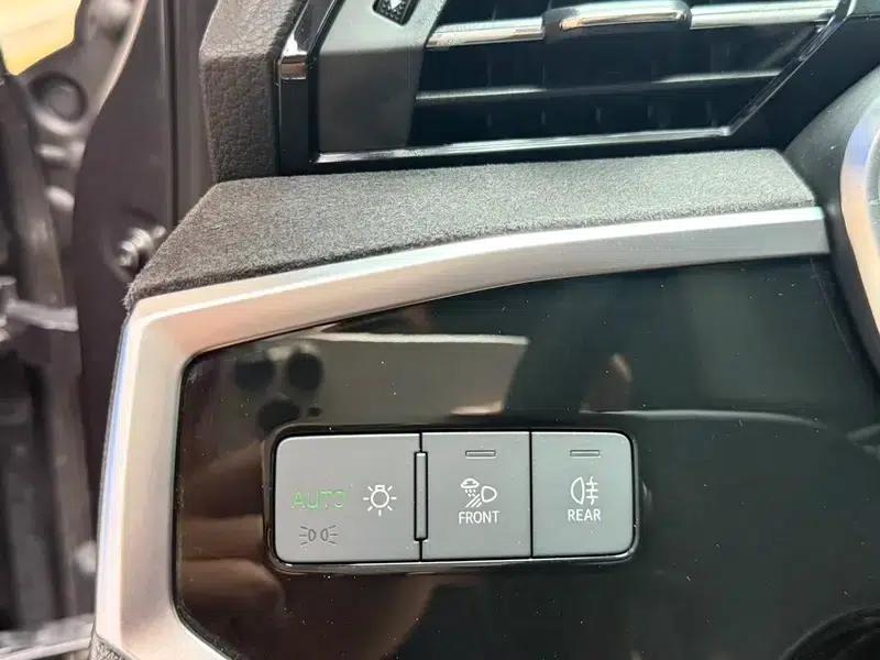 Audi Q3 2022 35 TFSI Fashion Dynamic Edition — миниатюра 20