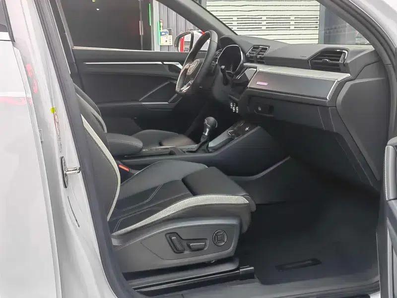 Audi Q3 2024 40 TFSI Fashion Dynamic — миниатюра 13