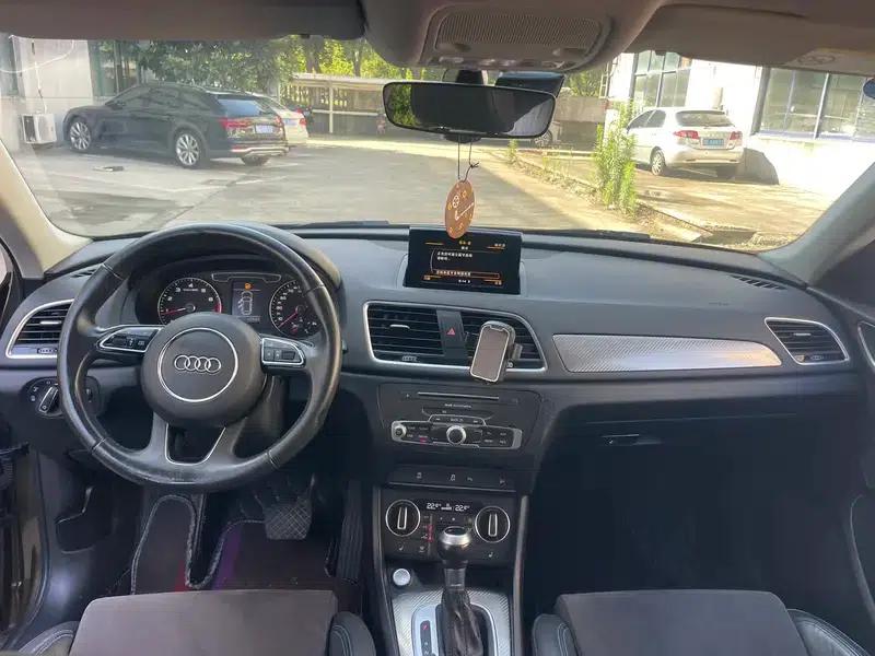 Audi Q3 2018 30th Anniversary Edition 35 TFSI Sport — миниатюра 5