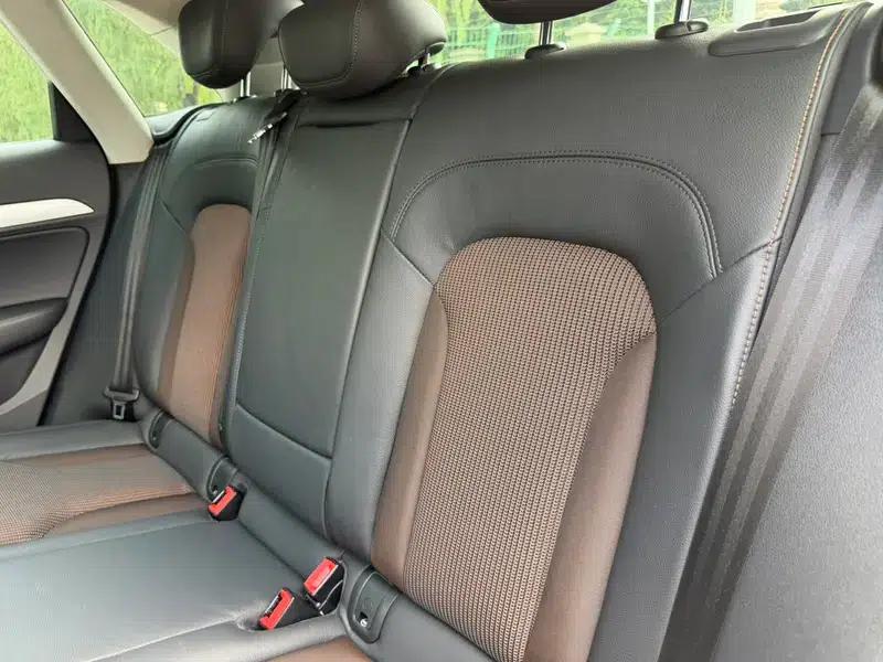 Audi Q3 2018 30th Anniversary Edition 30 TFSI Fashion Model — миниатюра 25