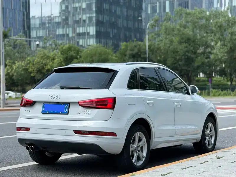 Audi Q3 2018 30th Anniversary Edition 30 TFSI Fashion Model — миниатюра 7