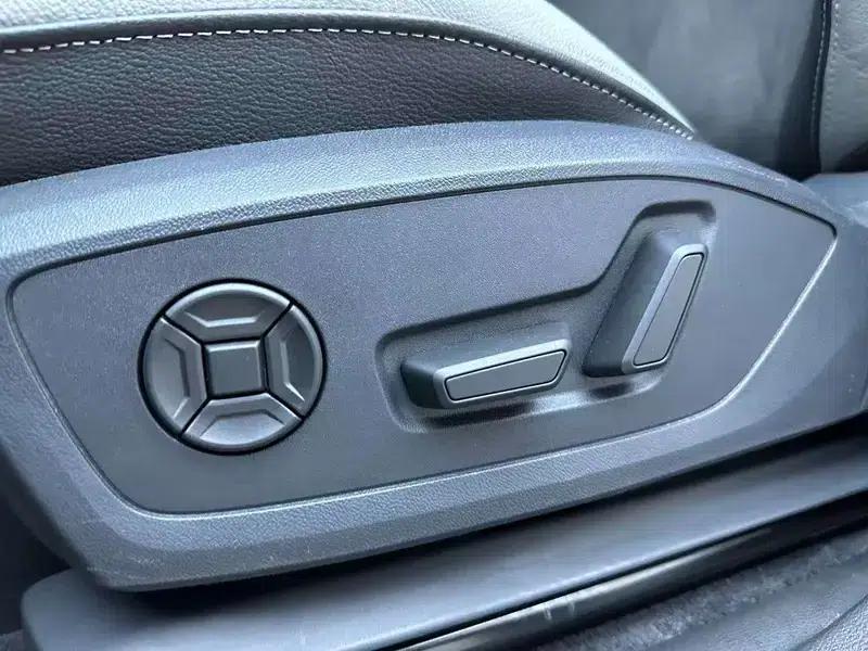 Audi Q3 2023 35 TFSI Fashion Dynamic Edition — миниатюра 12