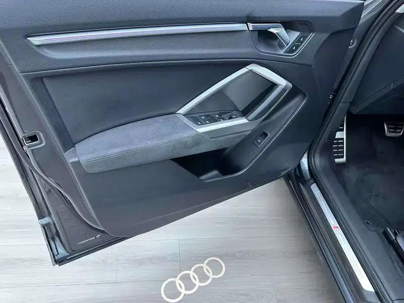 Audi Q3 2023 35 TFSI Fashion Dynamic Edition — миниатюра 13
