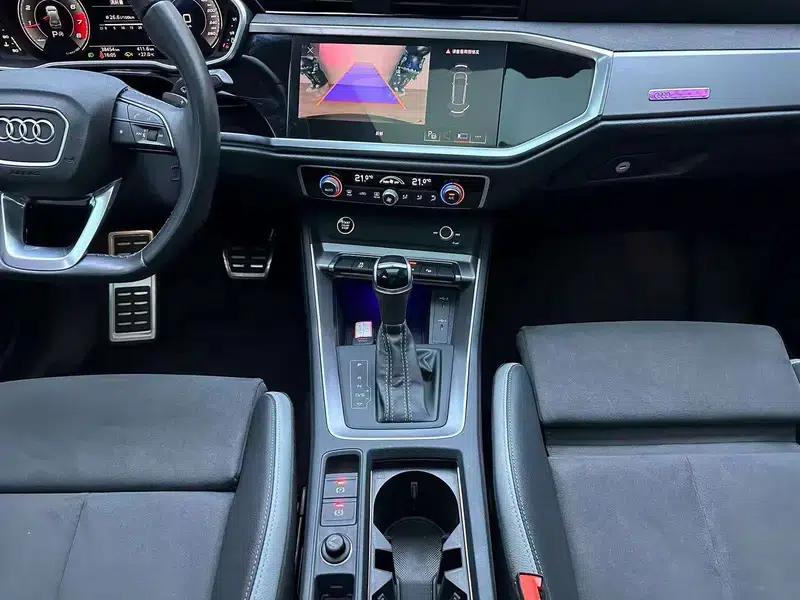 Audi Q3 2023 35 TFSI Fashion Dynamic Edition — миниатюра 9