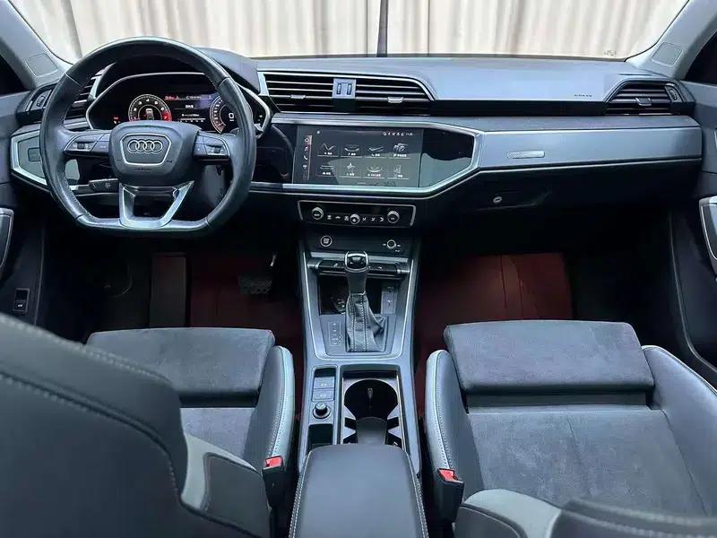 Audi Q3 2023 35 TFSI Fashion Dynamic Edition — миниатюра 13