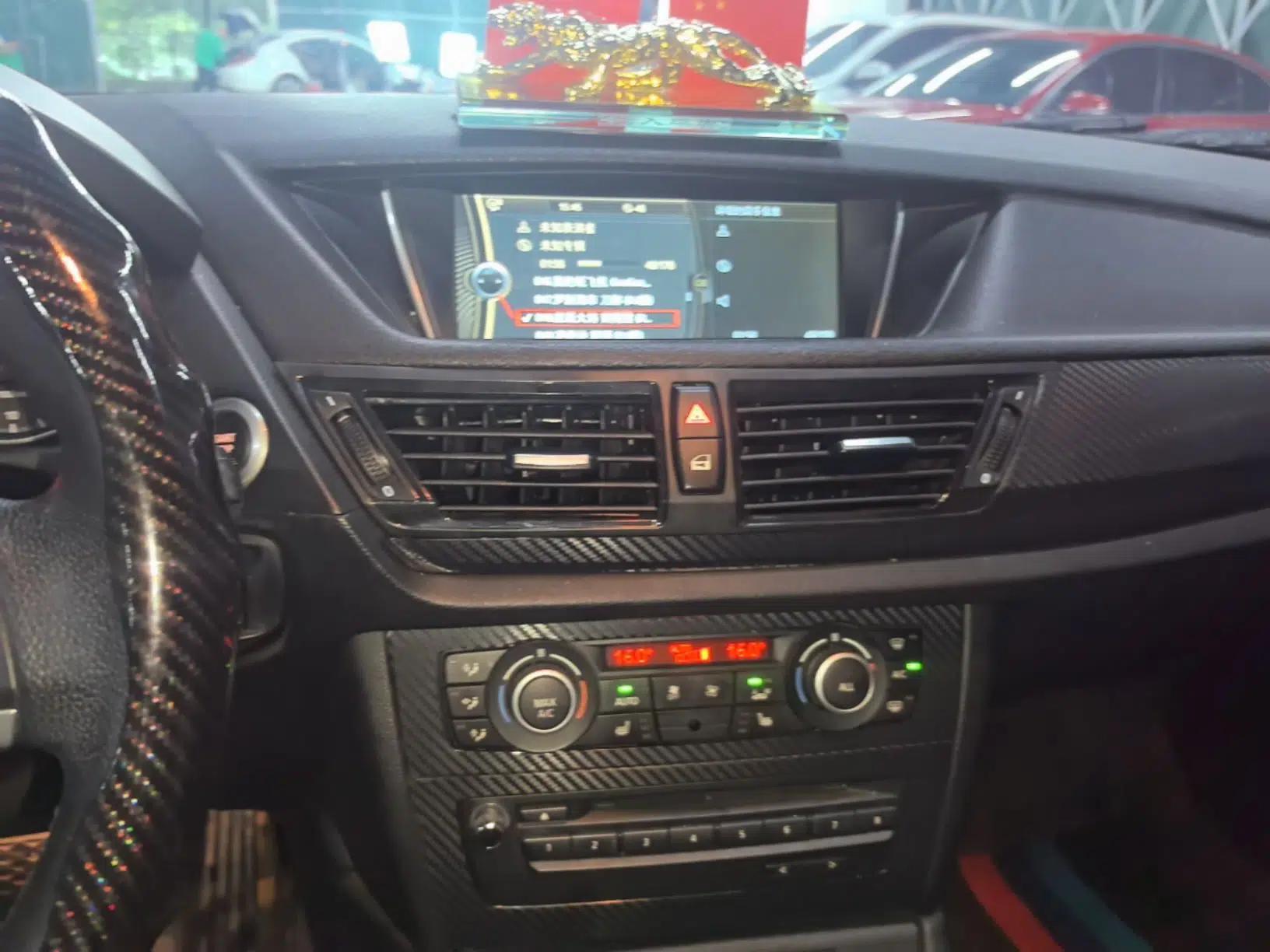 BMW X1 2015 sDrive18i Leading Edition — миниатюра 15