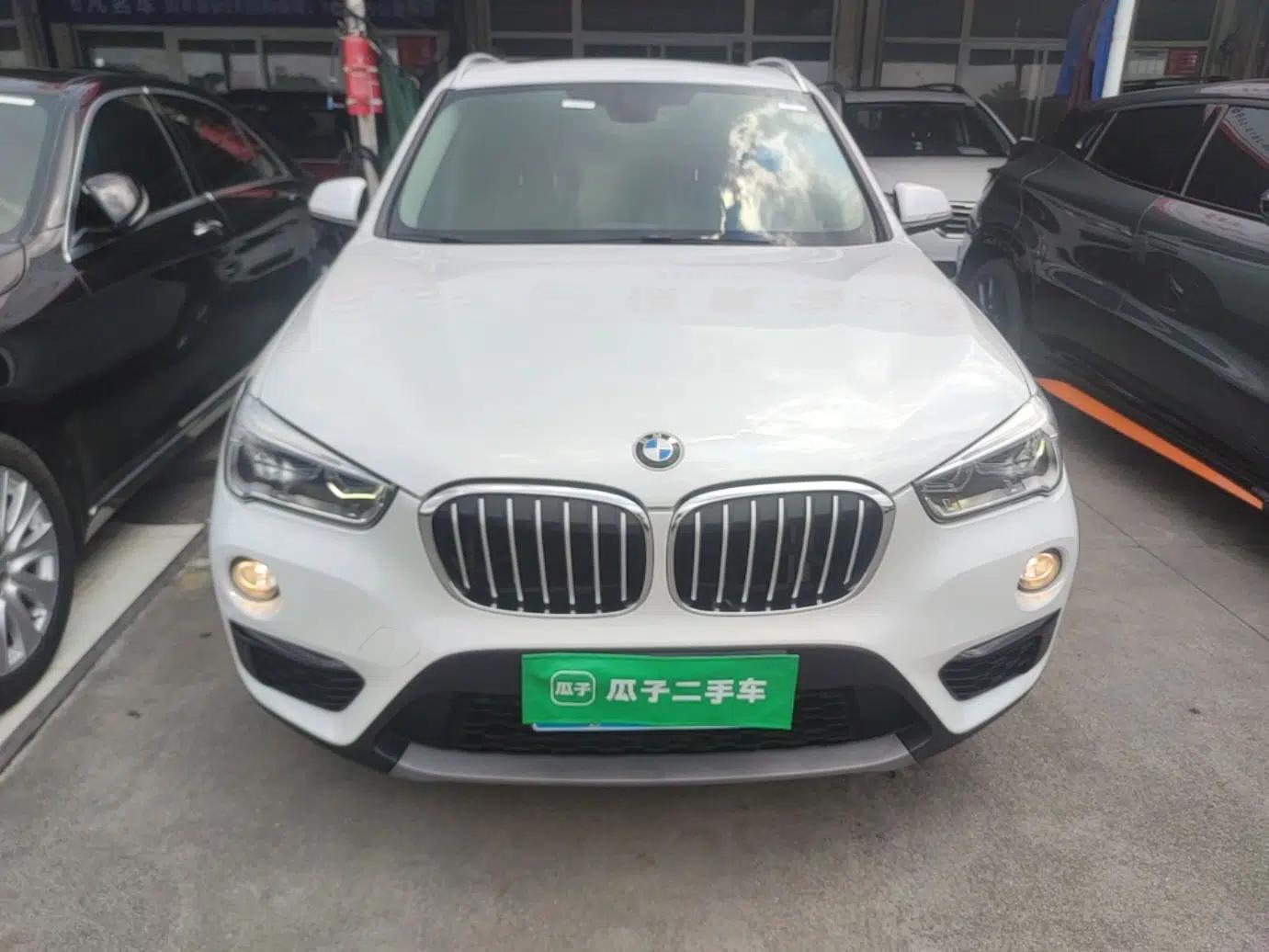 BMW X1 2018 sDrive20Li Leading Model — миниатюра 2