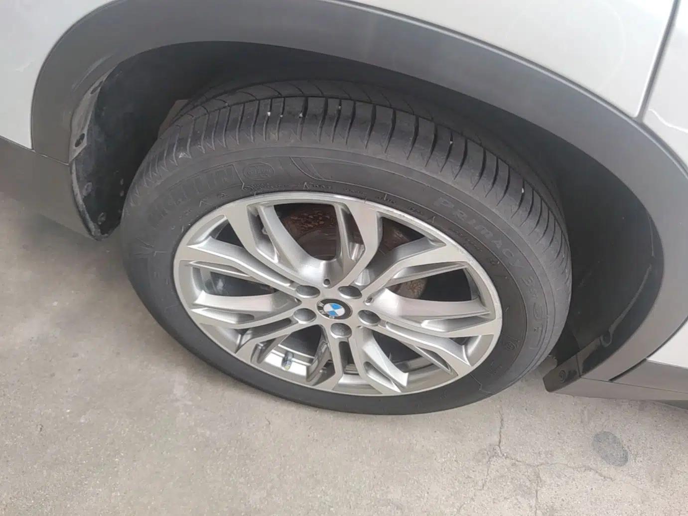 BMW X1 2018 sDrive20Li Leading Model — миниатюра 16