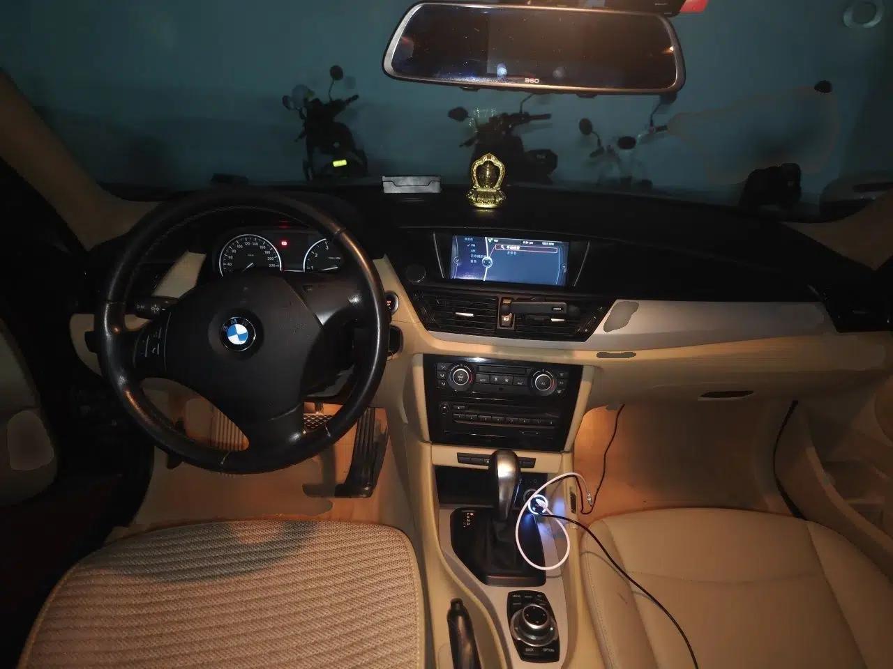 BMW X1 2012 sDrive18i Luxury Edition — миниатюра 9