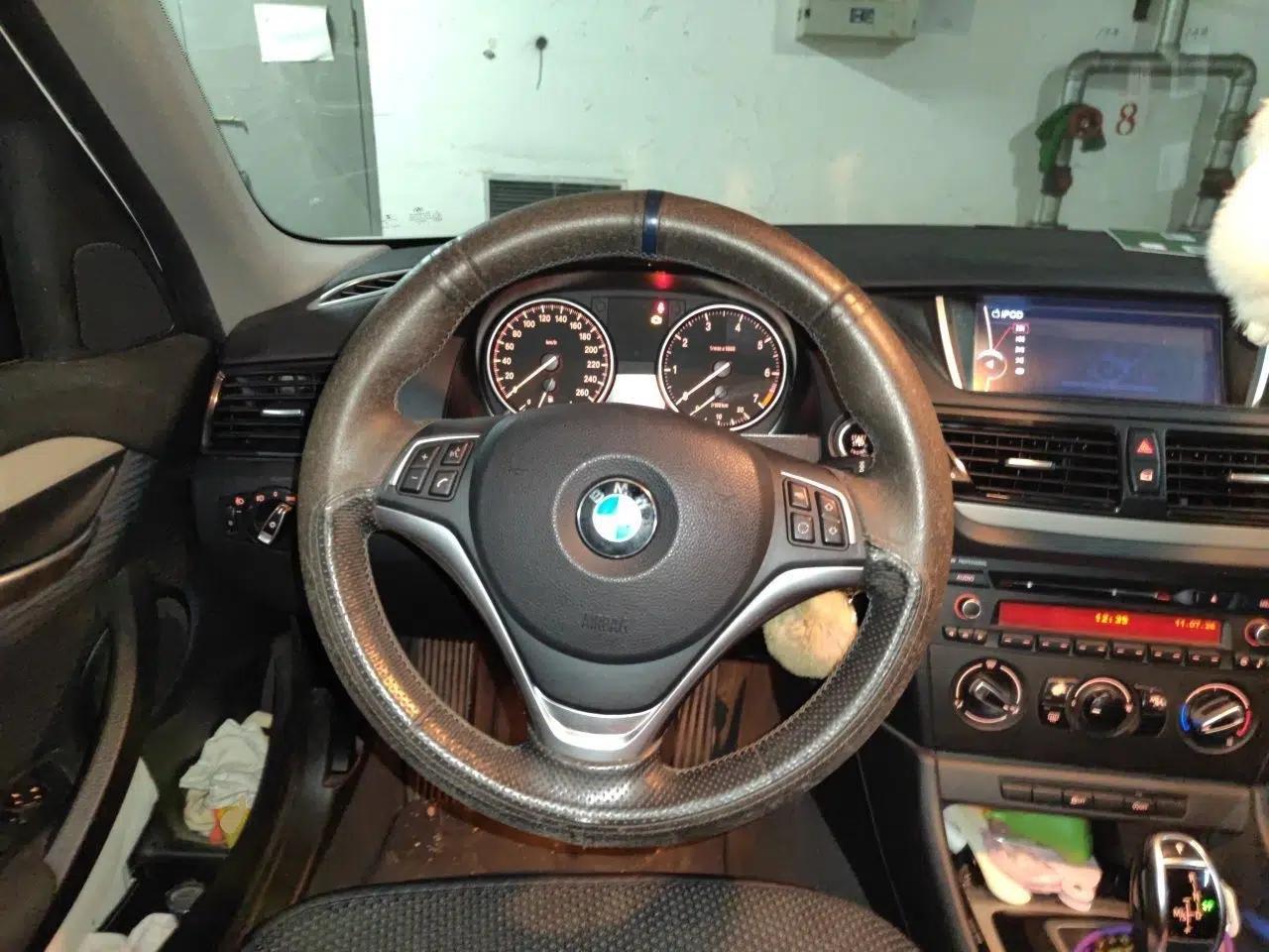 BMW X1 2014 sDrive18i Fashion Model — миниатюра 10
