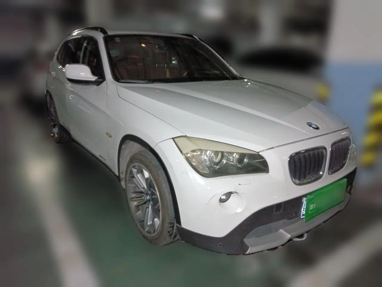 BMW X1 2010 sDrive18i Luxury Model — миниатюра 3