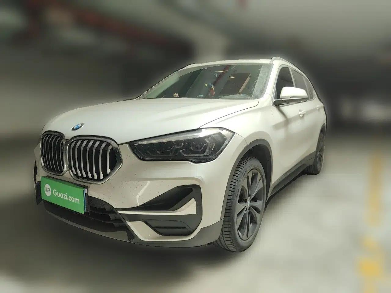 BMW X1 2020 sDrive20Li Fashion Model — миниатюра 1