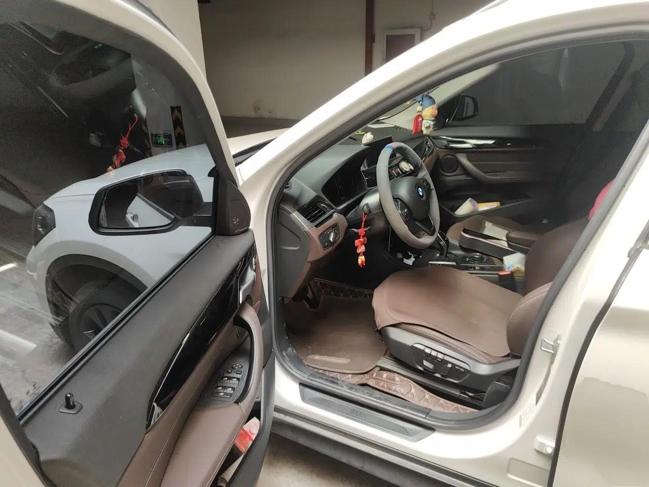 BMW X1 2020 sDrive20Li Fashion Model — миниатюра 16