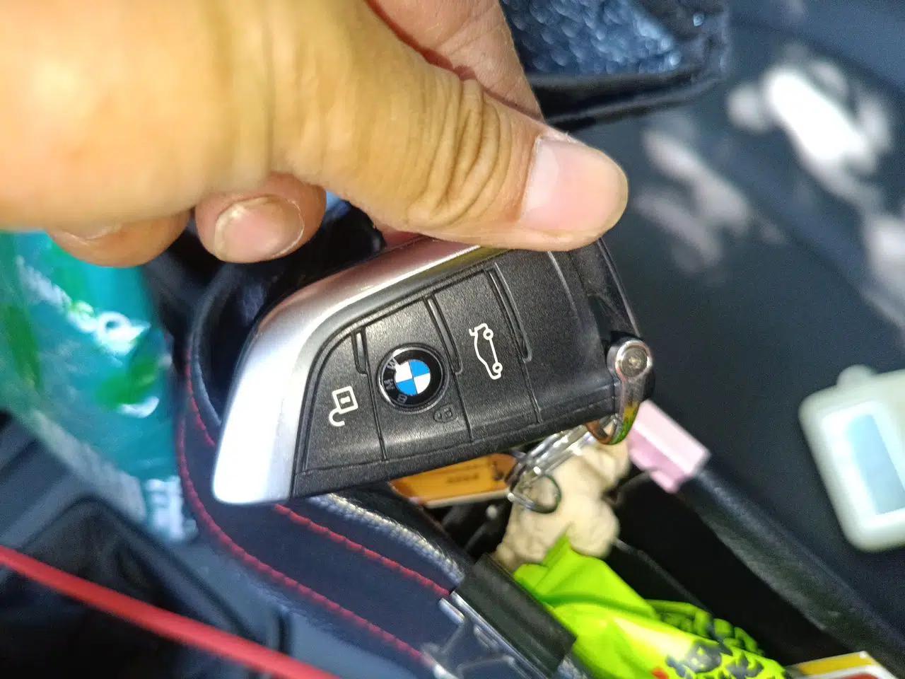 BMW X1 2018 sDrive20Li Leading Model — миниатюра 17