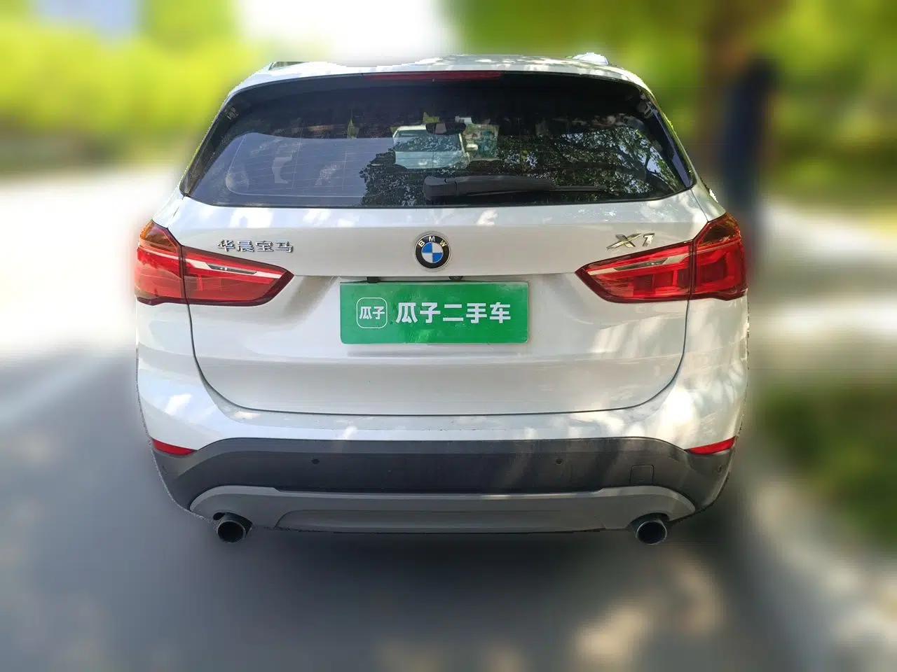 BMW X1 2018 sDrive20Li Leading Model — миниатюра 5