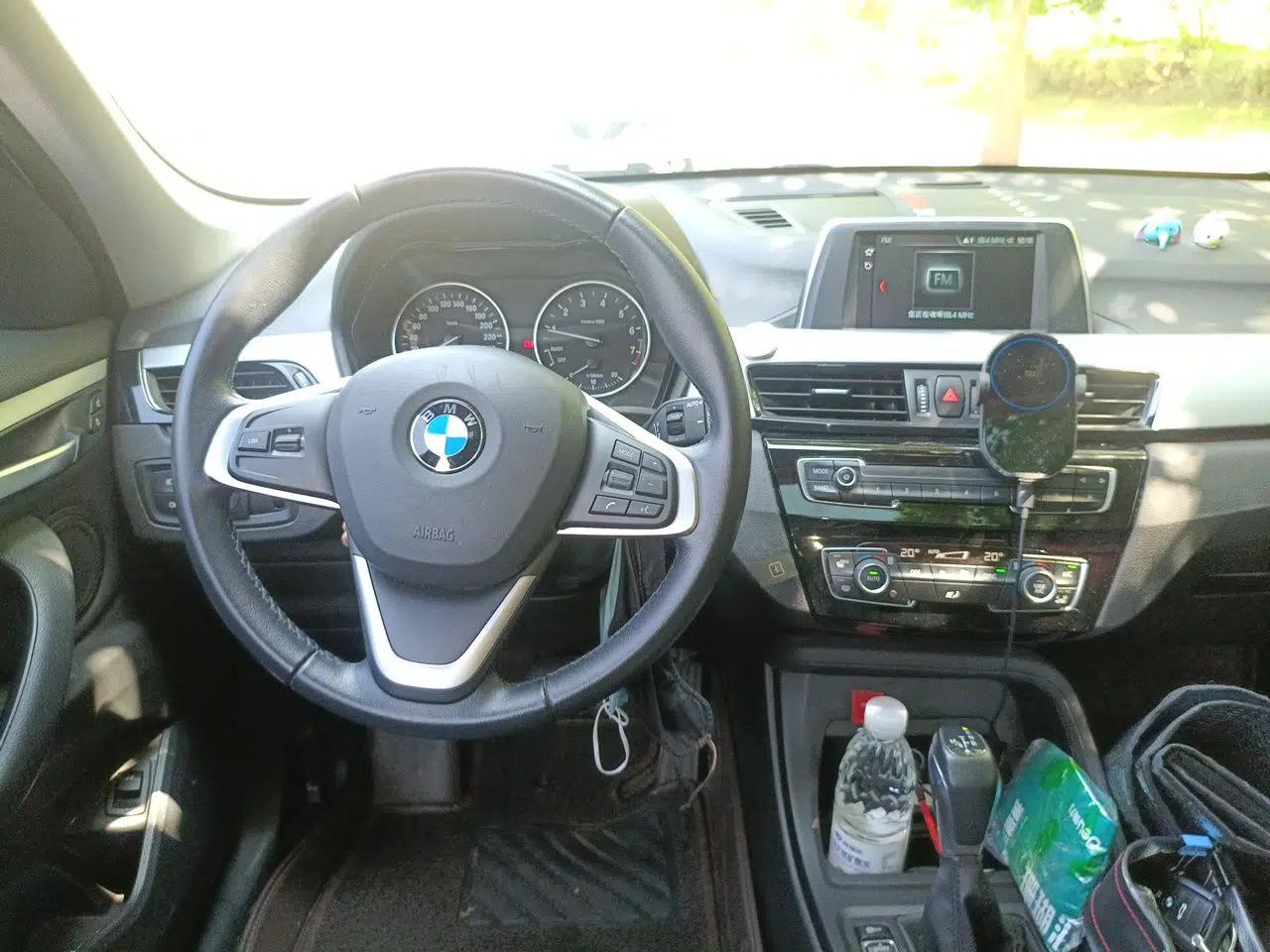 BMW X1 2018 sDrive20Li Leading Model — миниатюра 9
