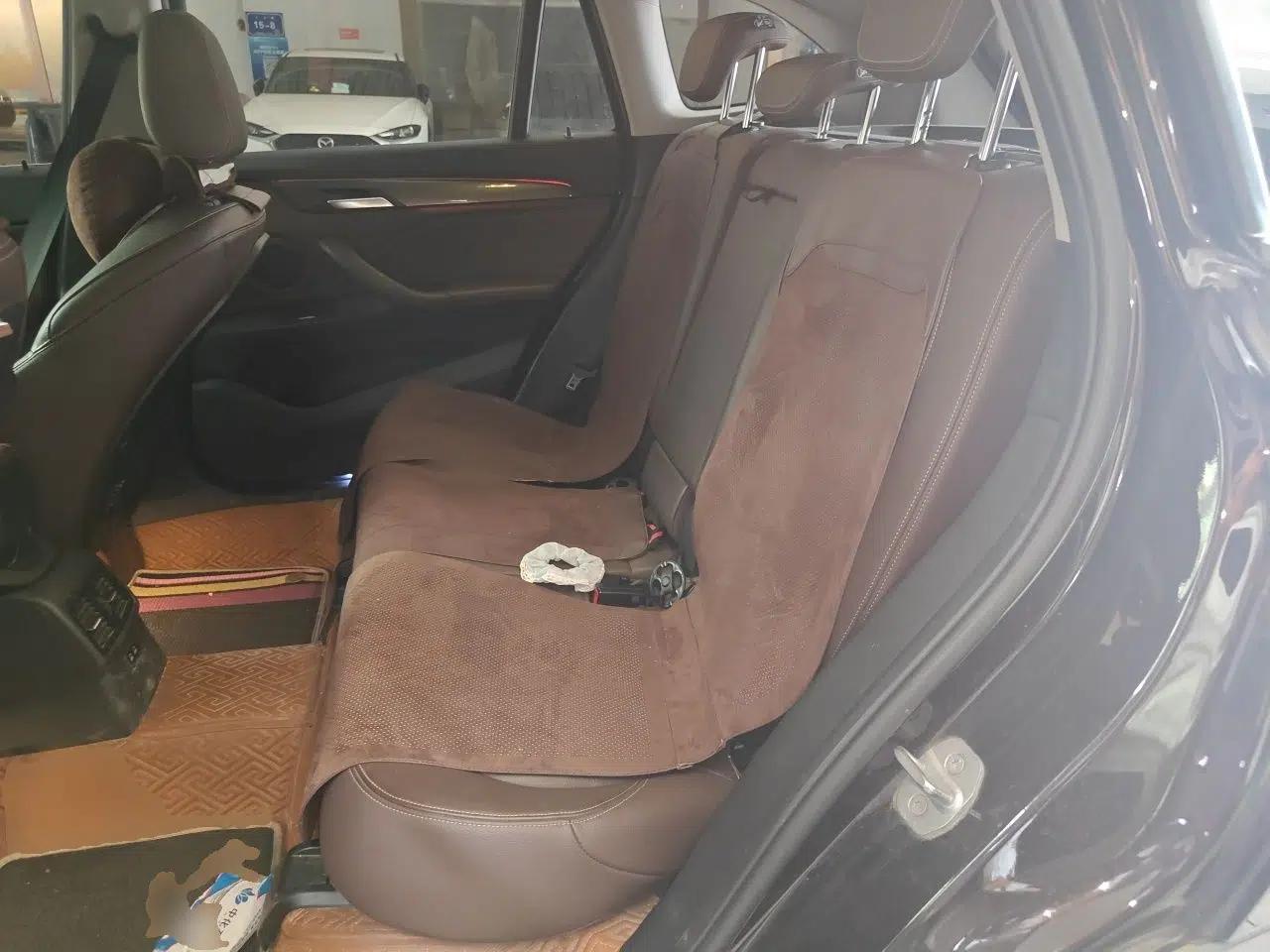 BMW X1 2019 sDrive18Li Premium Edition — миниатюра 17
