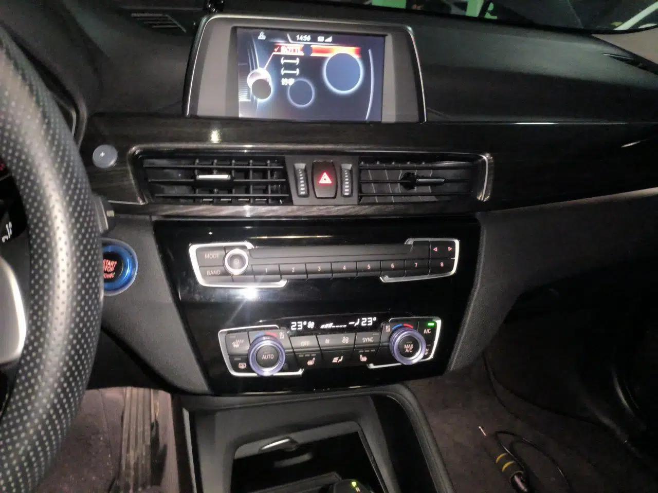 BMW X1 2016 sDrive18Li Premium Edition — миниатюра 13