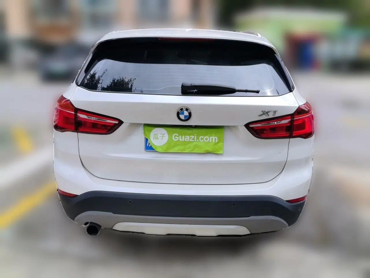 BMW X1 2016 sDrive18Li Premium Edition — миниатюра 5