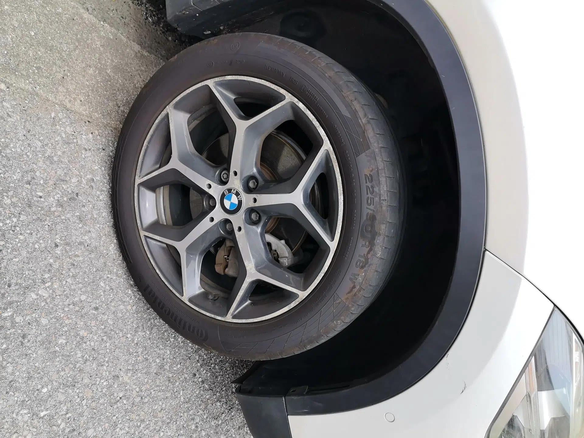 BMW X1 2016 sDrive18Li Premium Edition — миниатюра 8