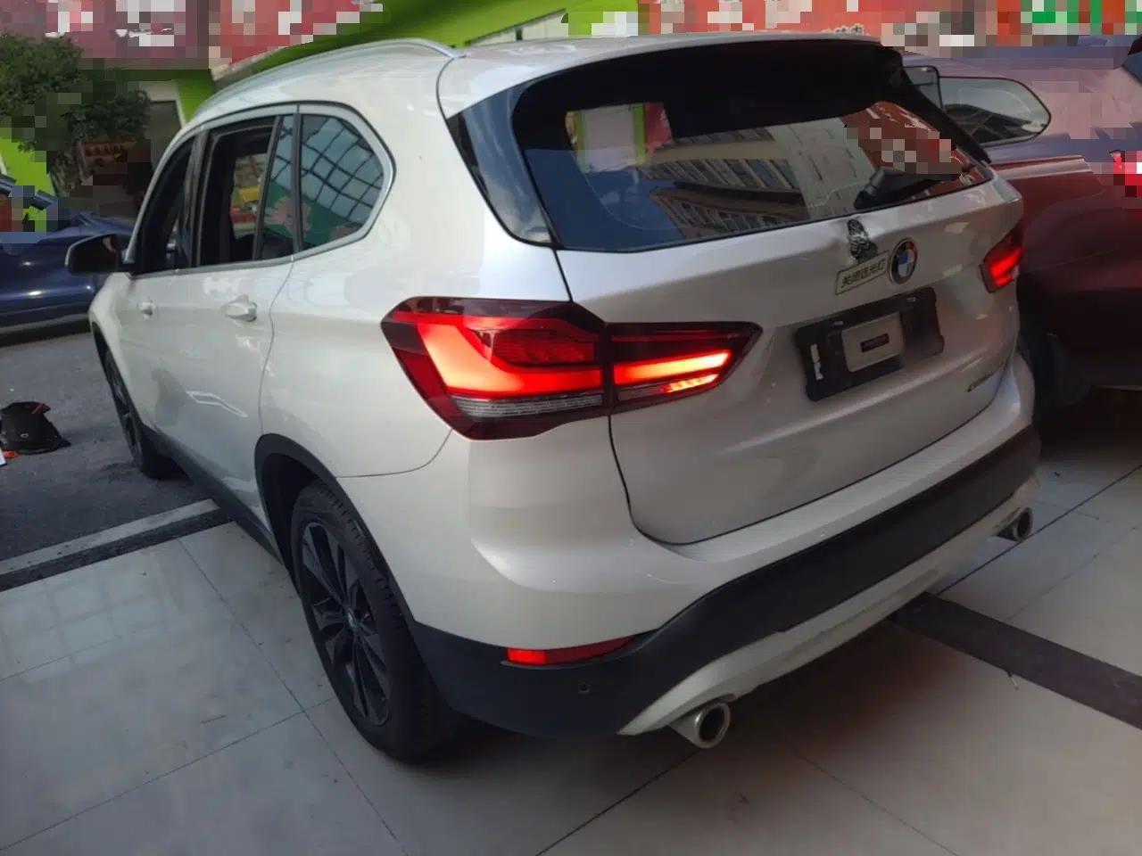 BMW X1 2020 sDrive20Li Fashion Model — миниатюра 4