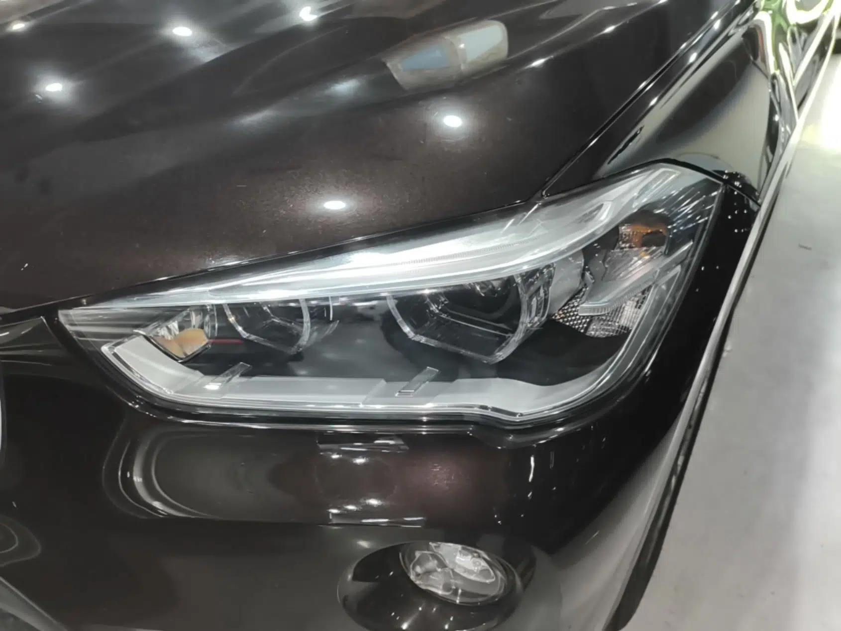 BMW X1 2019 sDrive20Li Leading Model — миниатюра 8