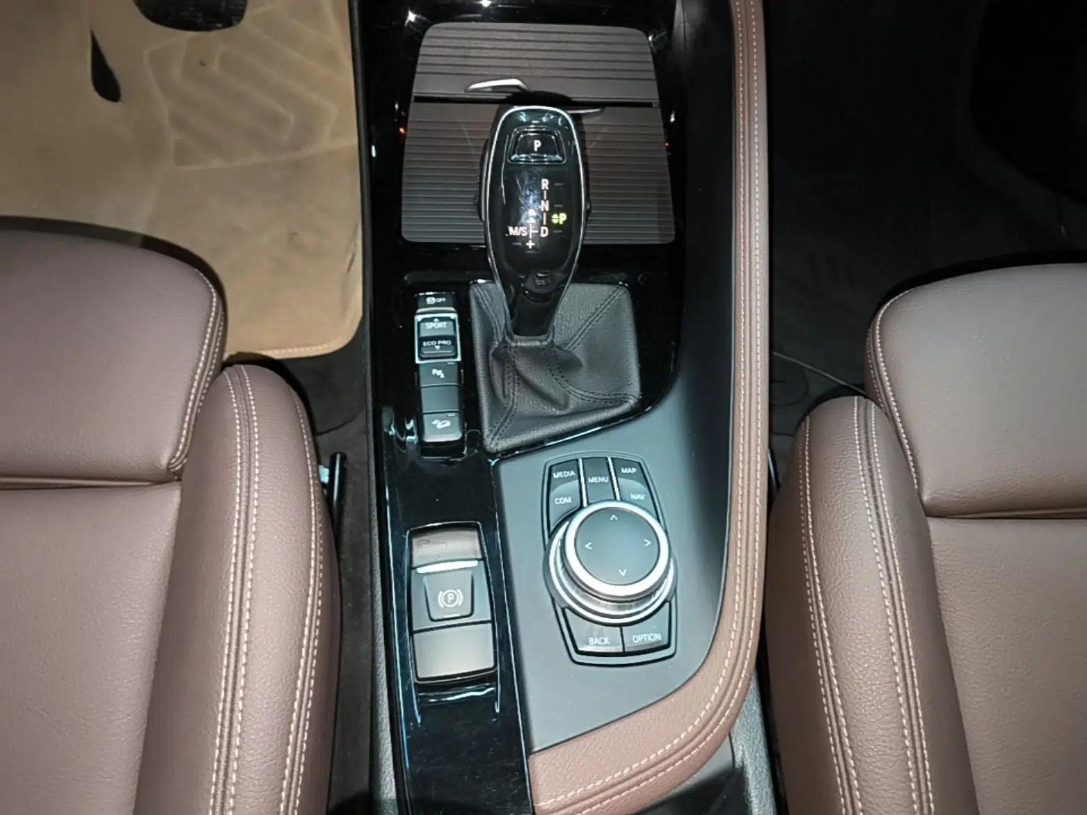 BMW X1 2020 xDrive25Li Luxury Edition — миниатюра 16