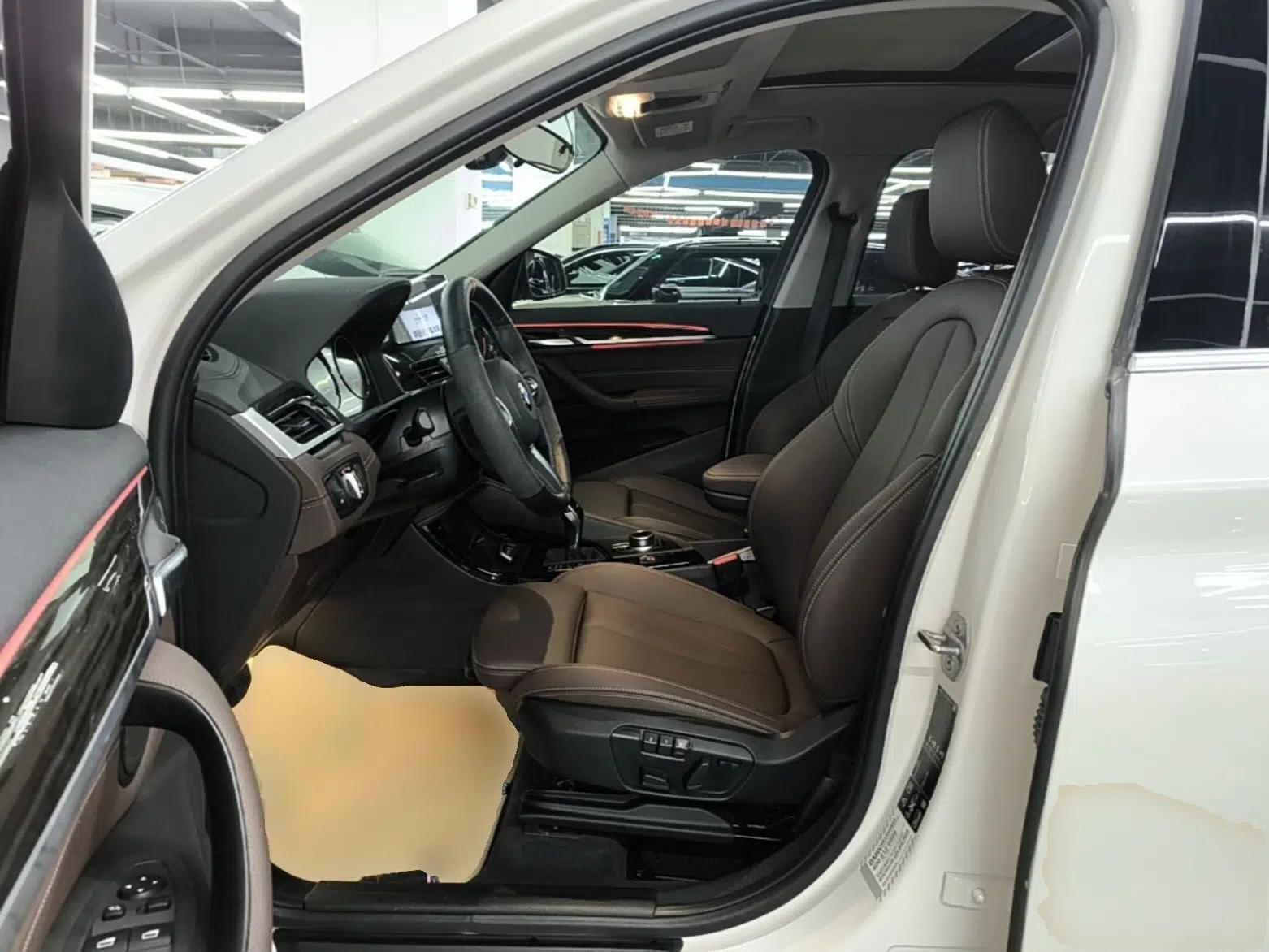 BMW X1 2020 xDrive25Li Luxury Edition — миниатюра 17