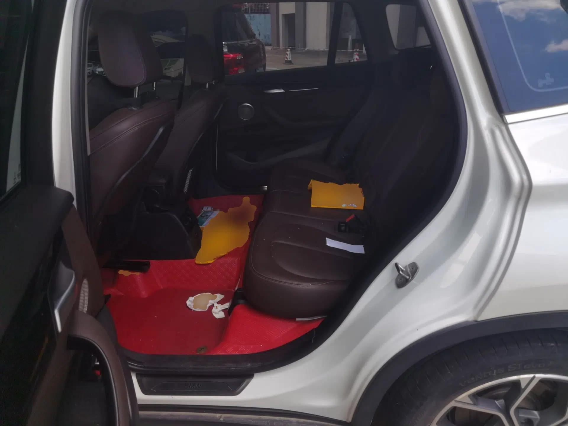 BMW X1 2022 sDrive25Li Leading Model — миниатюра 17