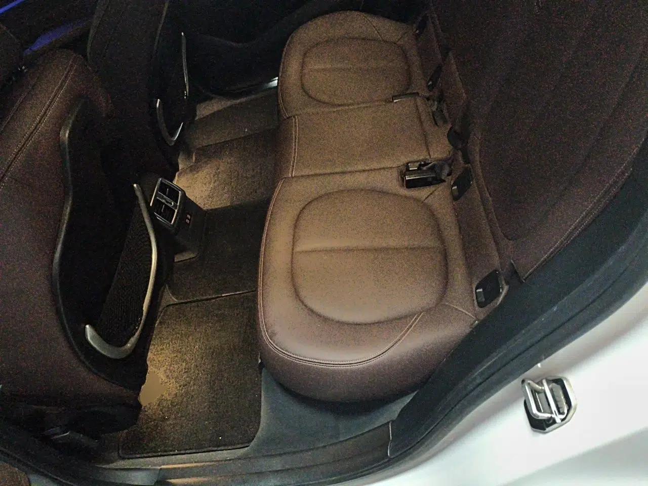 BMW X1 2020 sDrive25Li Leading Model — миниатюра 17