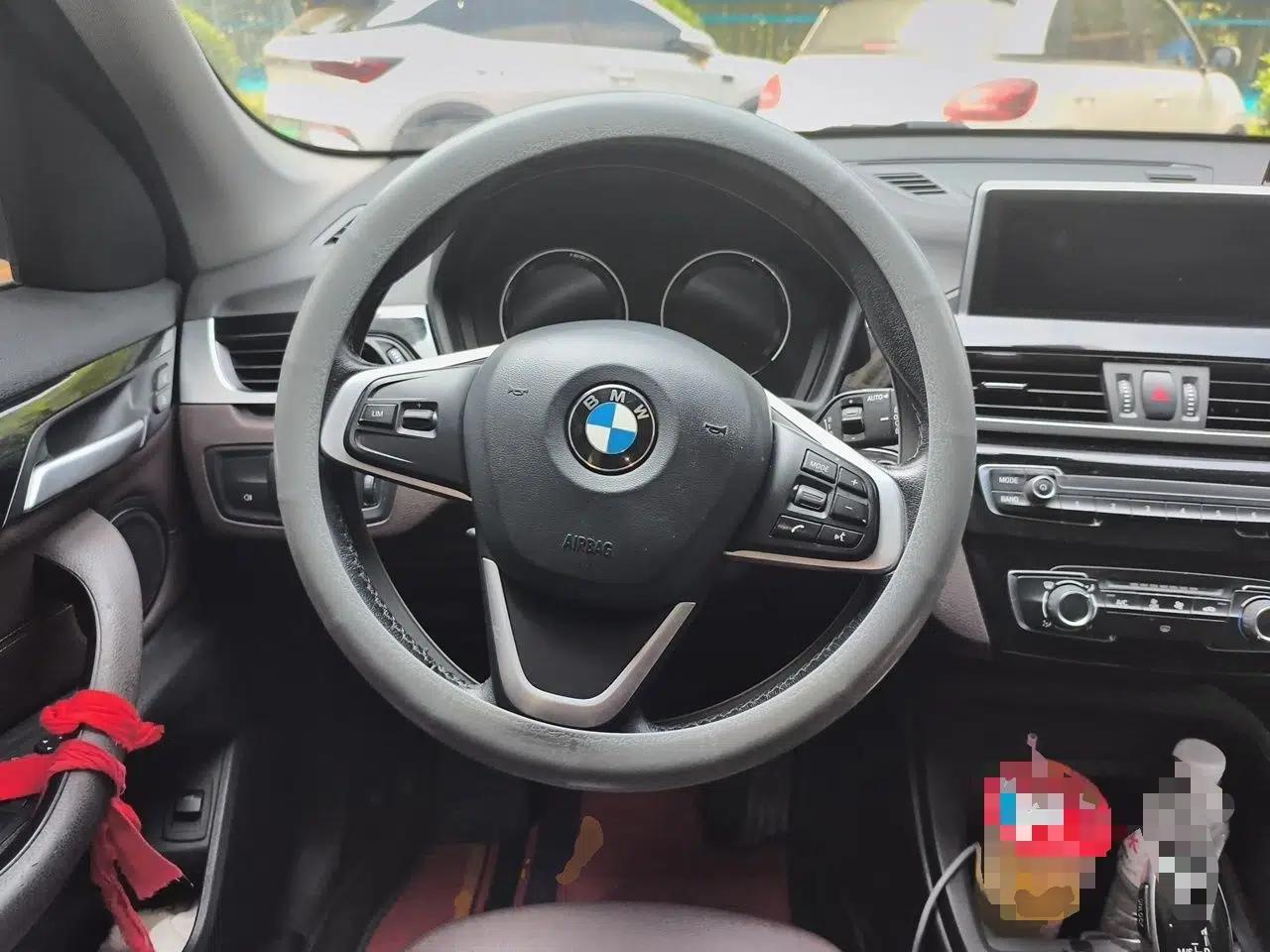 BMW X1 2020 sDrive20Li Fashion Model — миниатюра 10