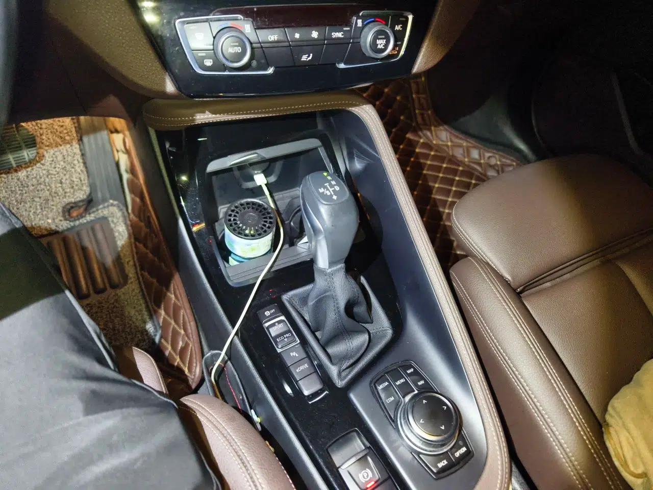 BMW X1 New Energy 2020 xDrive30Le Premium Edition — миниатюра 14