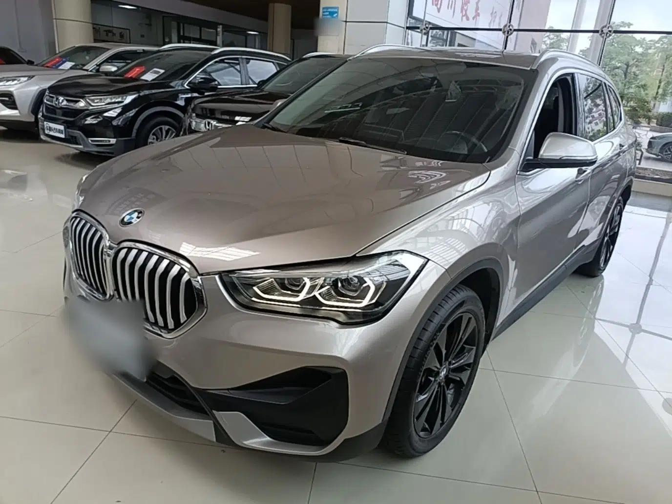 BMW X1 2021 Restyled sDrive20Li Fashion Version — миниатюра 1