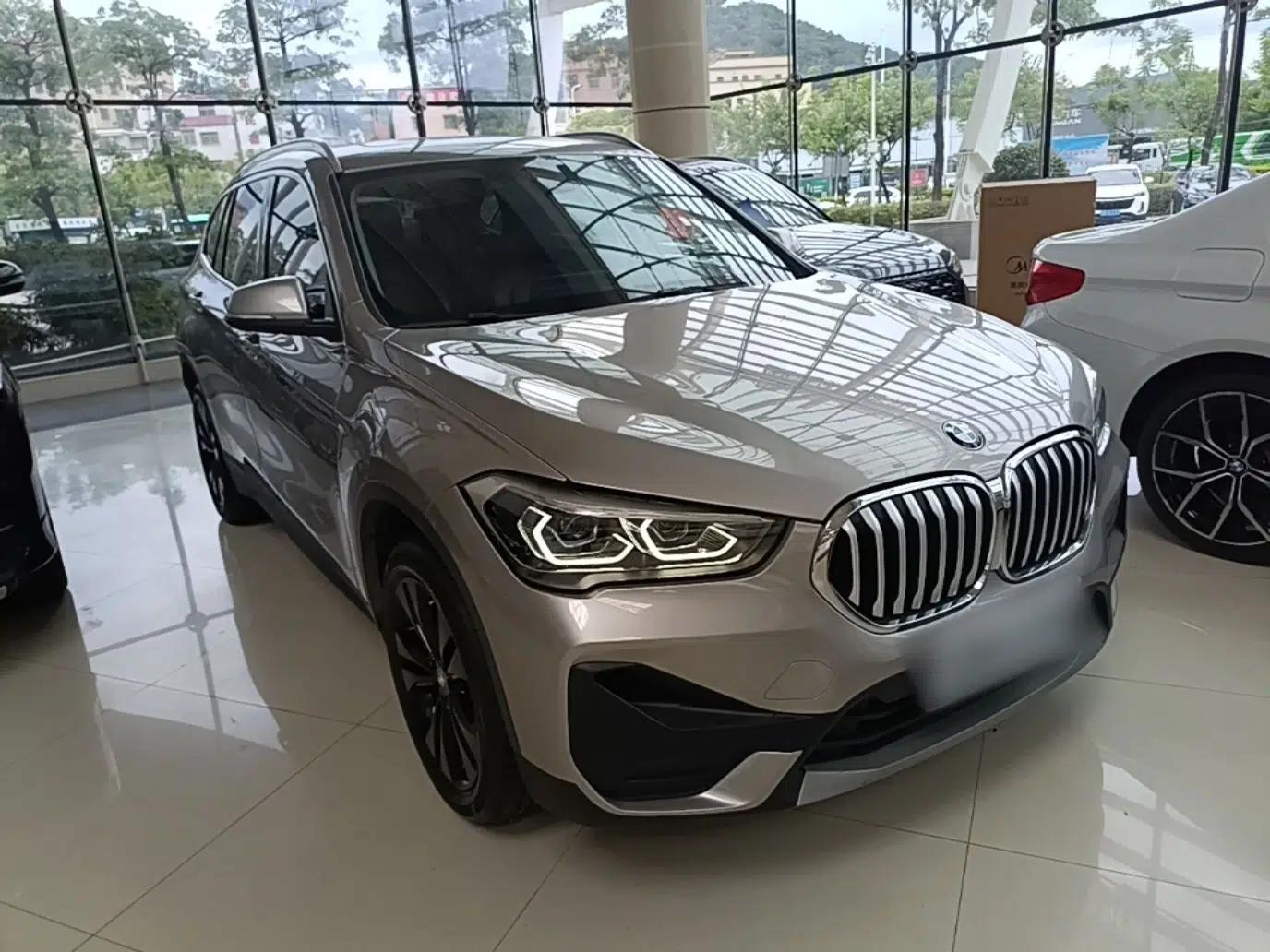 BMW X1 2021 Restyled sDrive20Li Fashion Version — миниатюра 3
