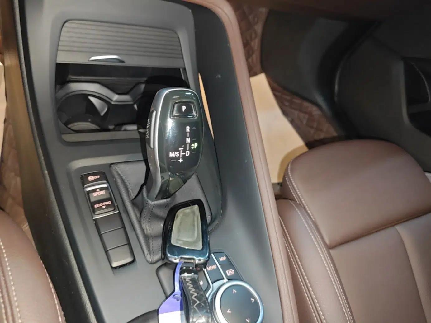 BMW X1 2021 sDrive25Li Leading Model — миниатюра 16