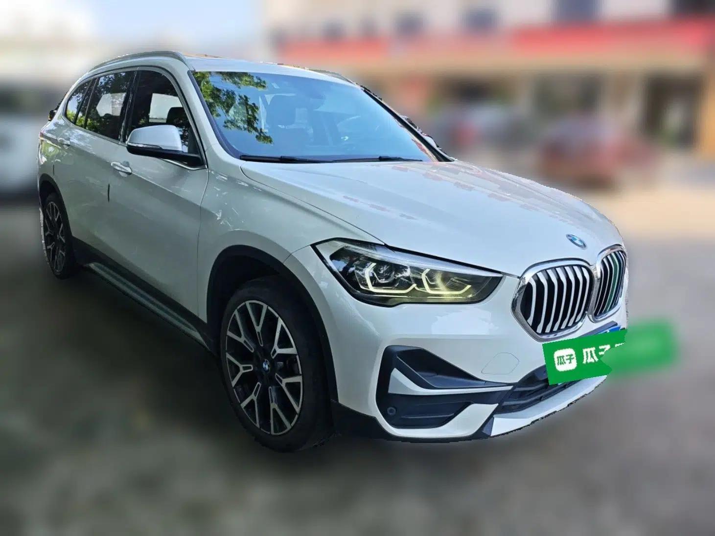 BMW X1 2020 xDrive25Li Luxury Edition — миниатюра 3