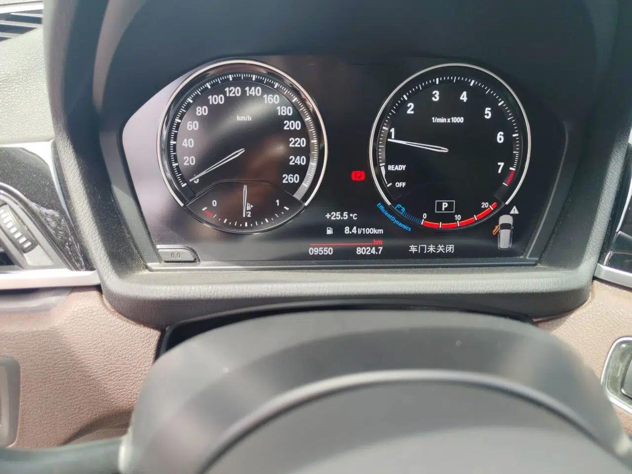 BMW X1 2022 sDrive25Li Leading Model — миниатюра 12