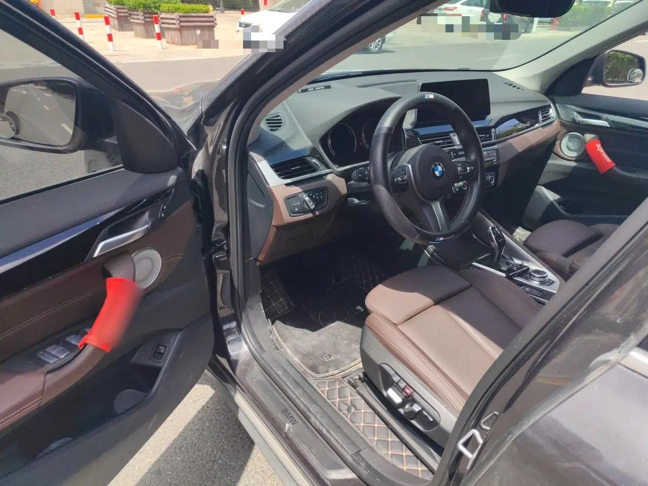 BMW X1 2022 sDrive25Li Leading Model — миниатюра 16
