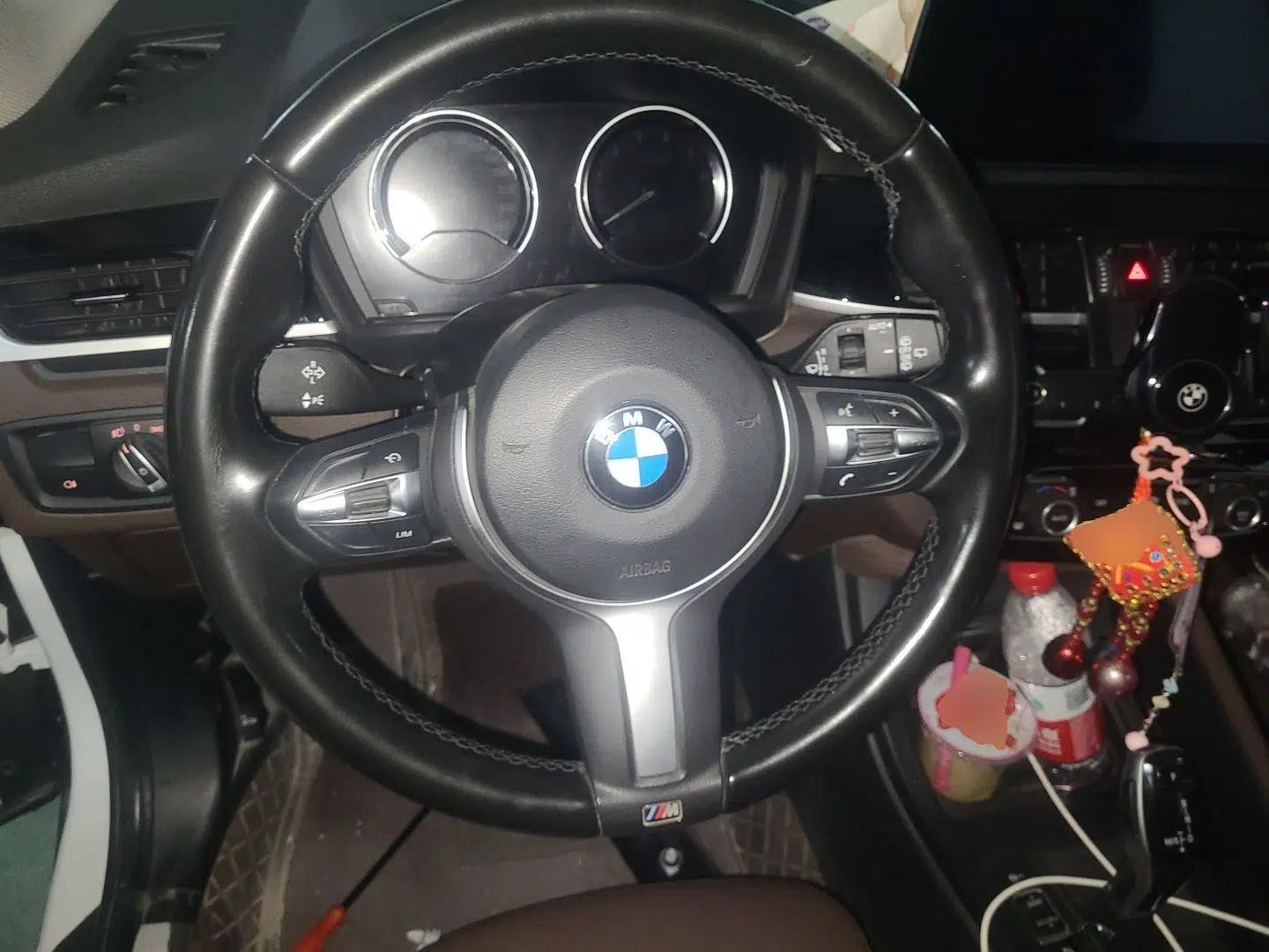 BMW X1 2022 sDrive25Li Leading Model — миниатюра 10